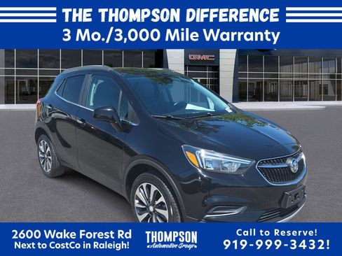 Used 2021 Buick Encore Preferred w/ Safety Package AWD/4WD image 1