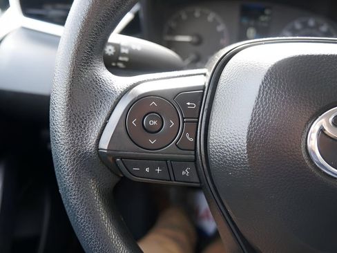 Used 2025 Toyota Corolla LE image 18