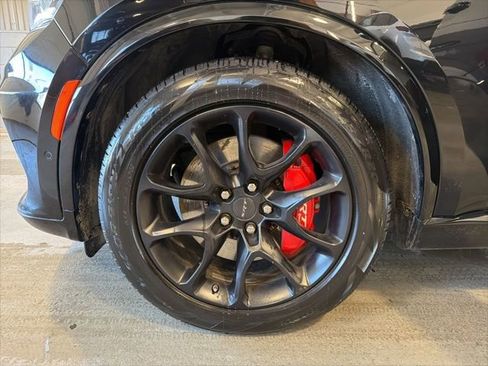 Used 2022 Dodge Durango SRT w/ Technology Group image 32