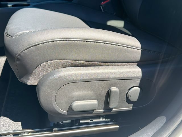 New 2026 Hyundai Kona Limited FWD image 20