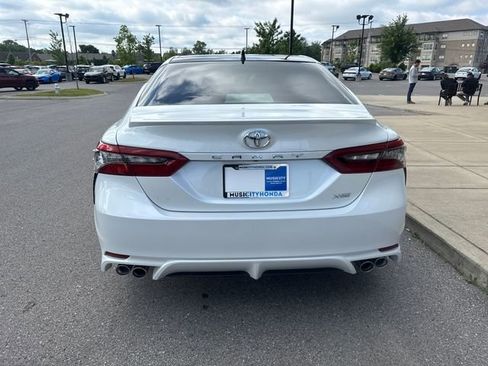 Used 2023 Toyota Camry XSE FWD image 3