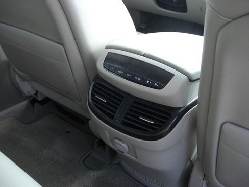 Used 2009 Acura MDX w/ Technology Package AWD/4WD image 20