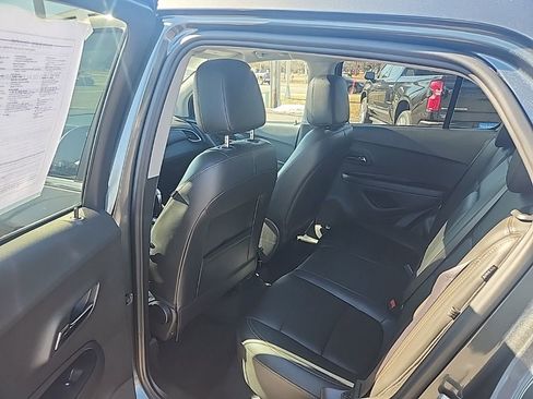 Used 2020 Chevrolet Trax Premier image 13