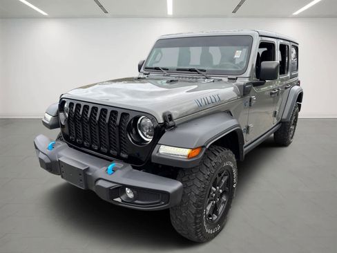 Used 2023 Jeep Wrangler Unlimited w/ Cold Weather Group image 2