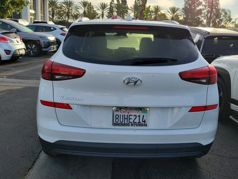 Certified 2021 Hyundai Tucson Value image 4