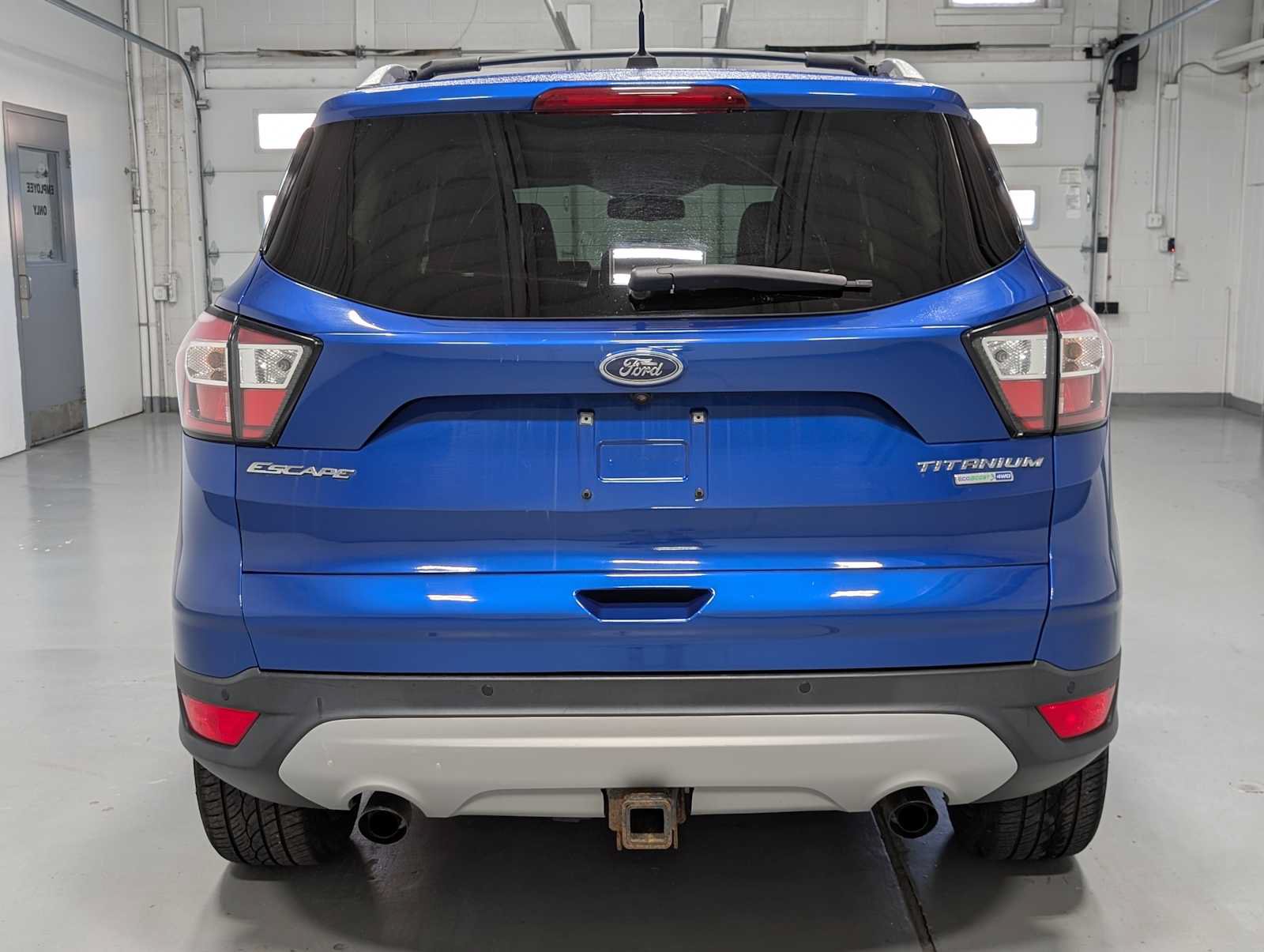 Used 2017 Ford Escape Titanium AWD/4WD image 9