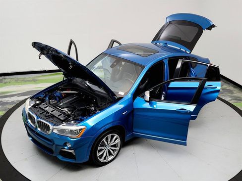 Used 2018 BMW X4 M40i AWD/4WD image 37