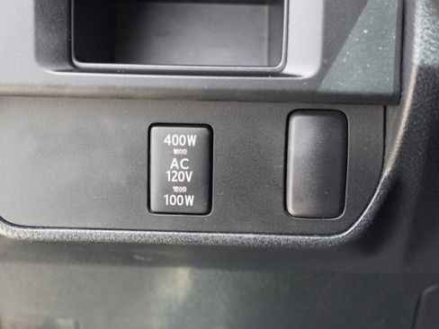 Used 2016 Toyota Tacoma TRD Sport w/ Towing Package AWD/4WD image 19