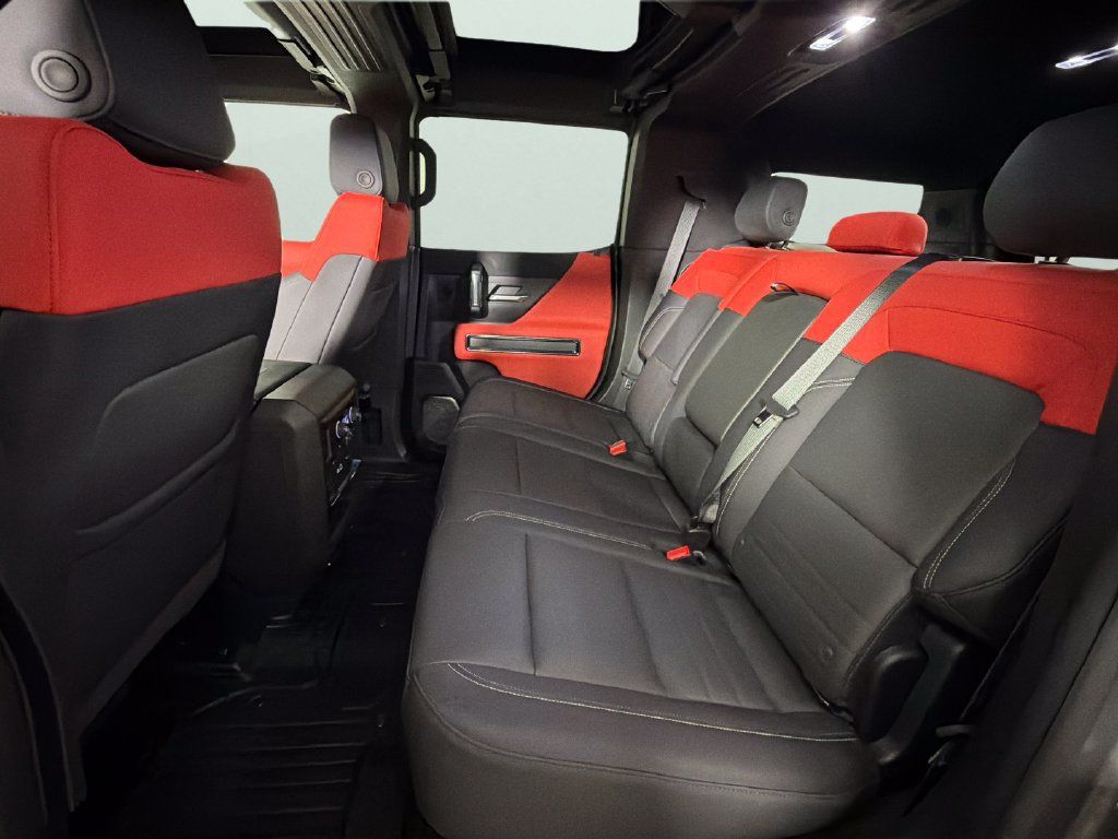 Certified 2026 GMC Hummer EV 3X w/ Carbon Fiber Edition Package AWD/4WD image 28
