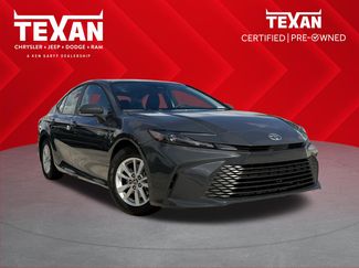 Used 2025 Toyota Camry LE video 1