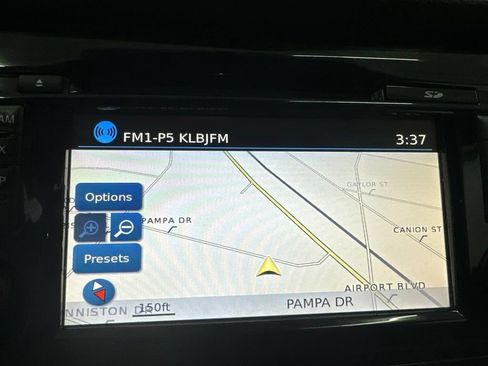 Used 2017 Nissan Rogue SV w/ SV Premium Package AWD/4WD image 15