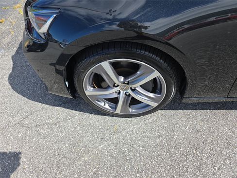 Used 2018 Lexus IS 300 w/ Premium Package RWD image 10