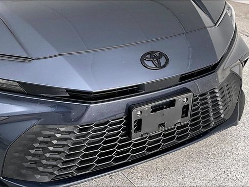 Used 2026 Toyota Camry SE w/ Convenience Package FWD image 33