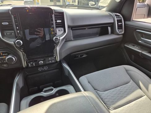 Used 2025 RAM 1500 Big Horn AWD/4WD image 13
