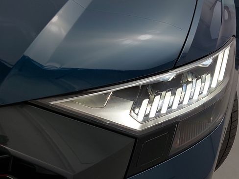 Used 2022 Audi RS Q8 image 34