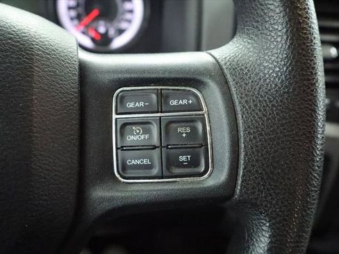 Certified 2018 RAM 1500 Express w/ Express Value Package AWD/4WD image 36