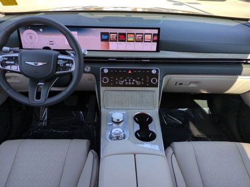 Used 2025 Genesis GV80 3.5T Advanced image 13