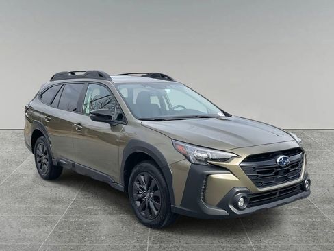 Certified 2025 Subaru Outback Onyx Edition XT w/ Tech Package 2 image 7