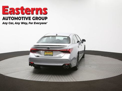 Used 2021 Toyota Avalon XSE image 41