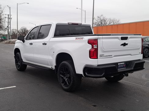 Used 2023 Chevrolet Silverado 1500 LT Trail Boss w/ Protection Package image 4