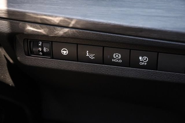 Used 2023 Nissan Ariya FWD image 20