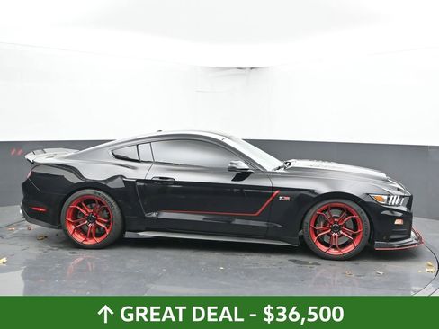 Used 2017 Ford Mustang GT Premium w/ GT Performance Package image 13