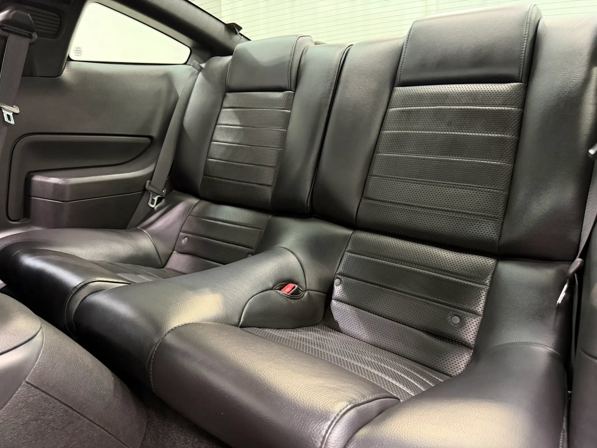 Used 2007 Ford Mustang GT Premium RWD image 18