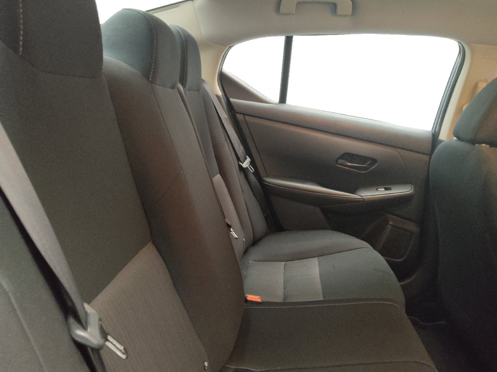 Used 2025 Nissan Sentra SV FWD image 19