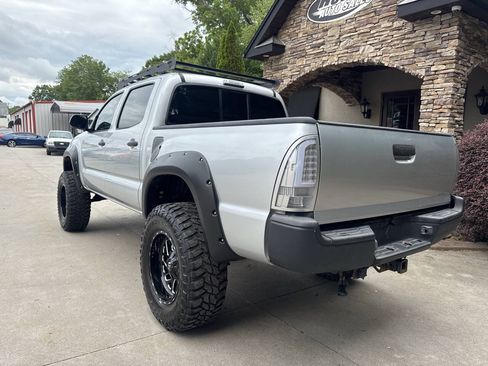 Used 2008 Toyota Tacoma PreRunner RWD image 3