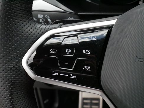 Used 2023 Volkswagen Arteon SEL Premium AWD/4WD image 25