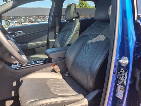 Certified 2023 Kia Sportage X-Line w/ X-Line Premium Package image 6