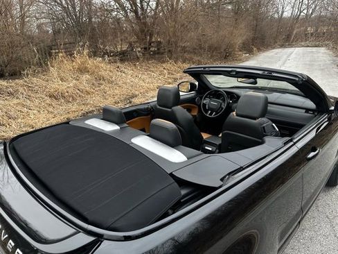 Used 2018 Land Rover Range Rover Evoque HSE Dynamic image 6