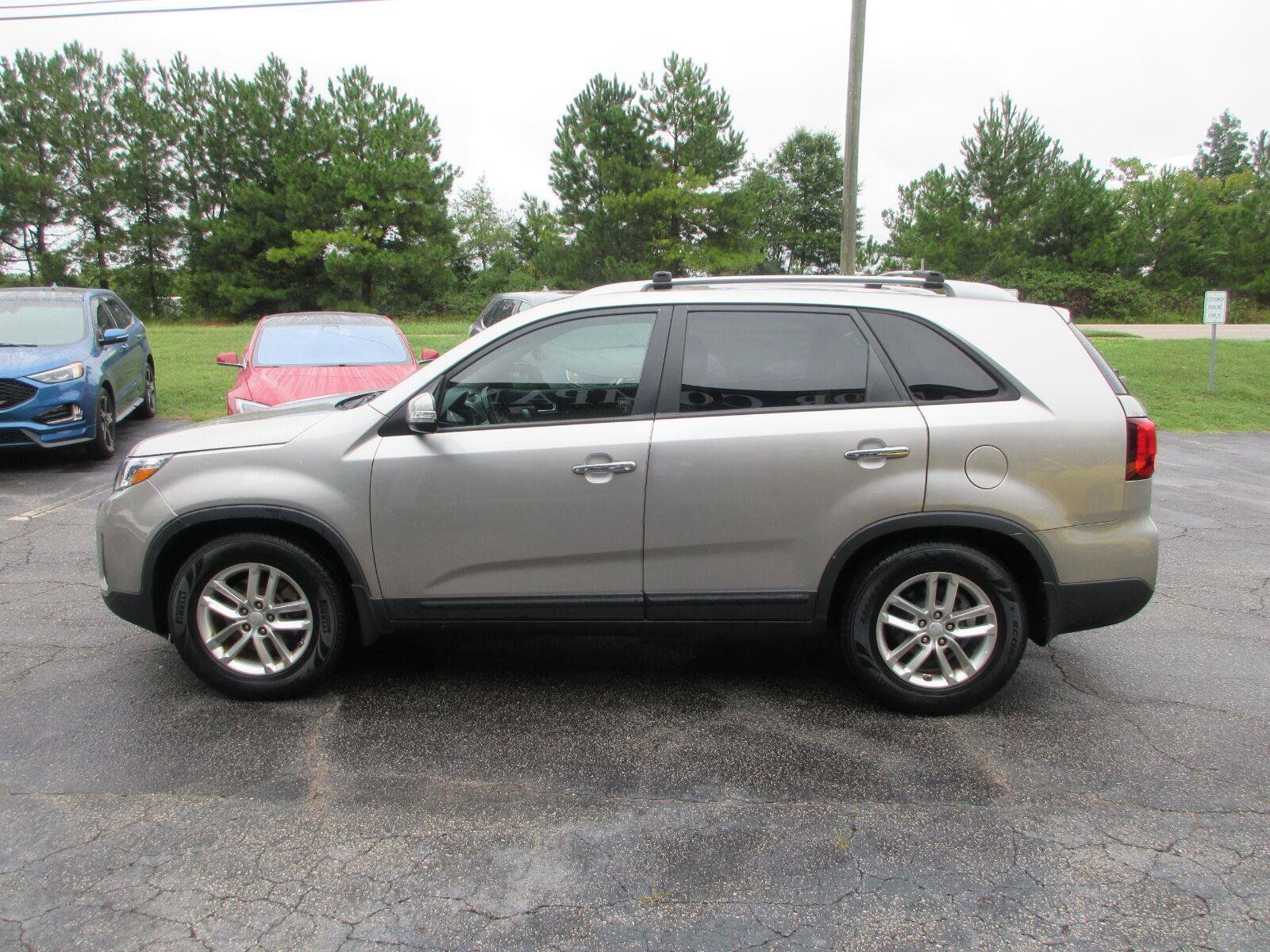 Used 2014 Kia Sorento LX FWD image 8