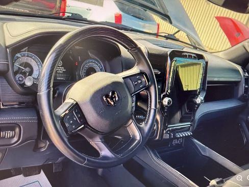 Used 2022 RAM 1500 Limited w/ Night Edition image 5