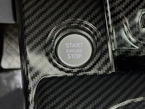 Used 2018 Audi A4 2.0T Premium Plus image 21