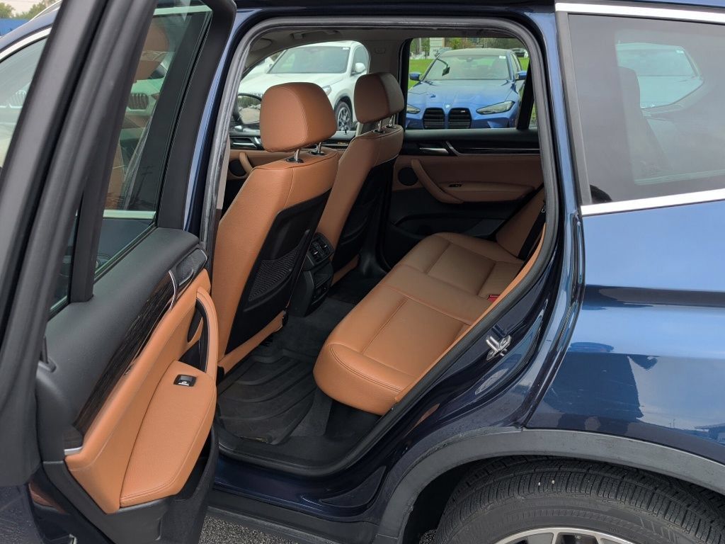 Used 2017 BMW X3 xDrive28i AWD/4WD image 10