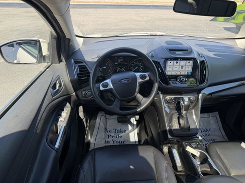 Used 2016 Ford Escape Titanium AWD/4WD image 17