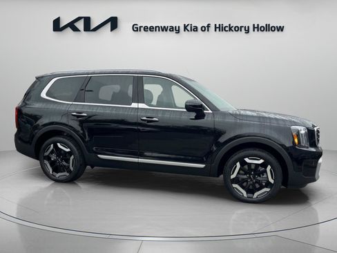 New 2025 Kia Telluride S image 8