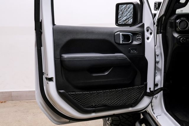 Used 2022 Jeep Wrangler Unlimited Rubicon w/ Trailer Tow Package AWD/4WD image 81