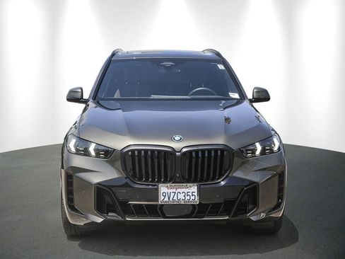 Used 2026 BMW X5 xDrive50e w/ M Sport Package AWD/4WD image 2