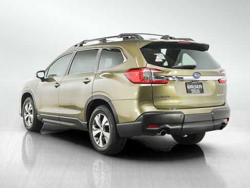 Used 2024 Subaru Ascent Premium w/ Convenience Package AWD/4WD image 3