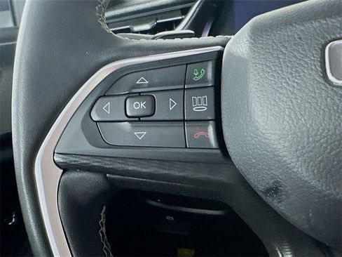 Used 2024 Jeep Grand Cherokee Laredo w/ Luxury Tech Group I image 25