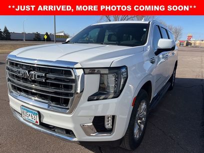 Used 2023 GMC Yukon XL SLT w/ SLT Luxury Package