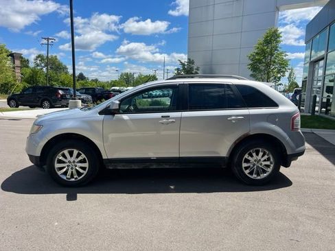 Used 2010 Ford Edge SEL AWD/4WD image 8