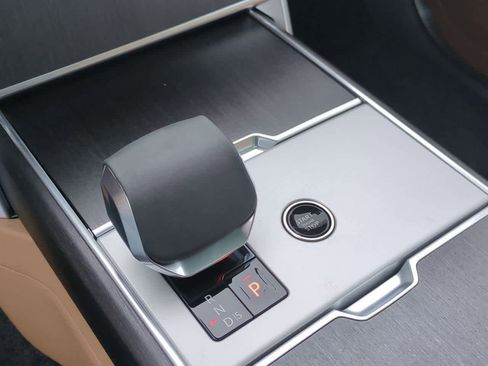 New 2026 Land Rover Range Rover SE image 34