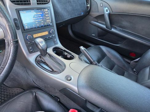 Used 2007 Chevrolet Corvette Convertible w/ Preferred Equipment Group image 19