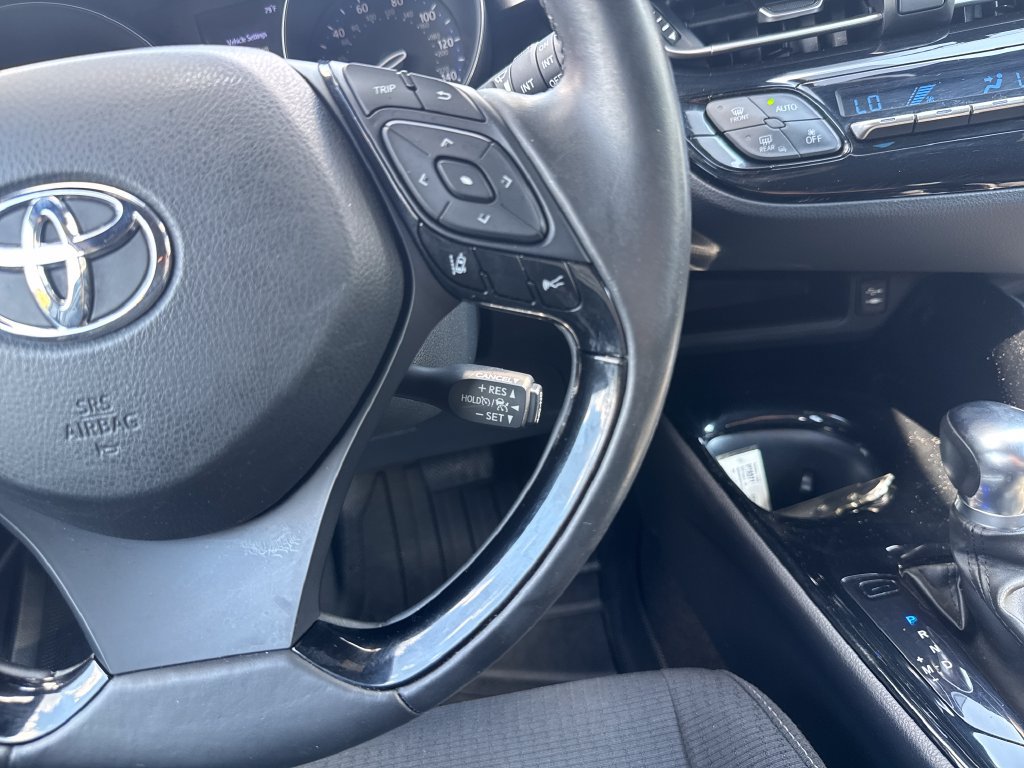 Certified 2019 Toyota C-HR XLE FWD image 28