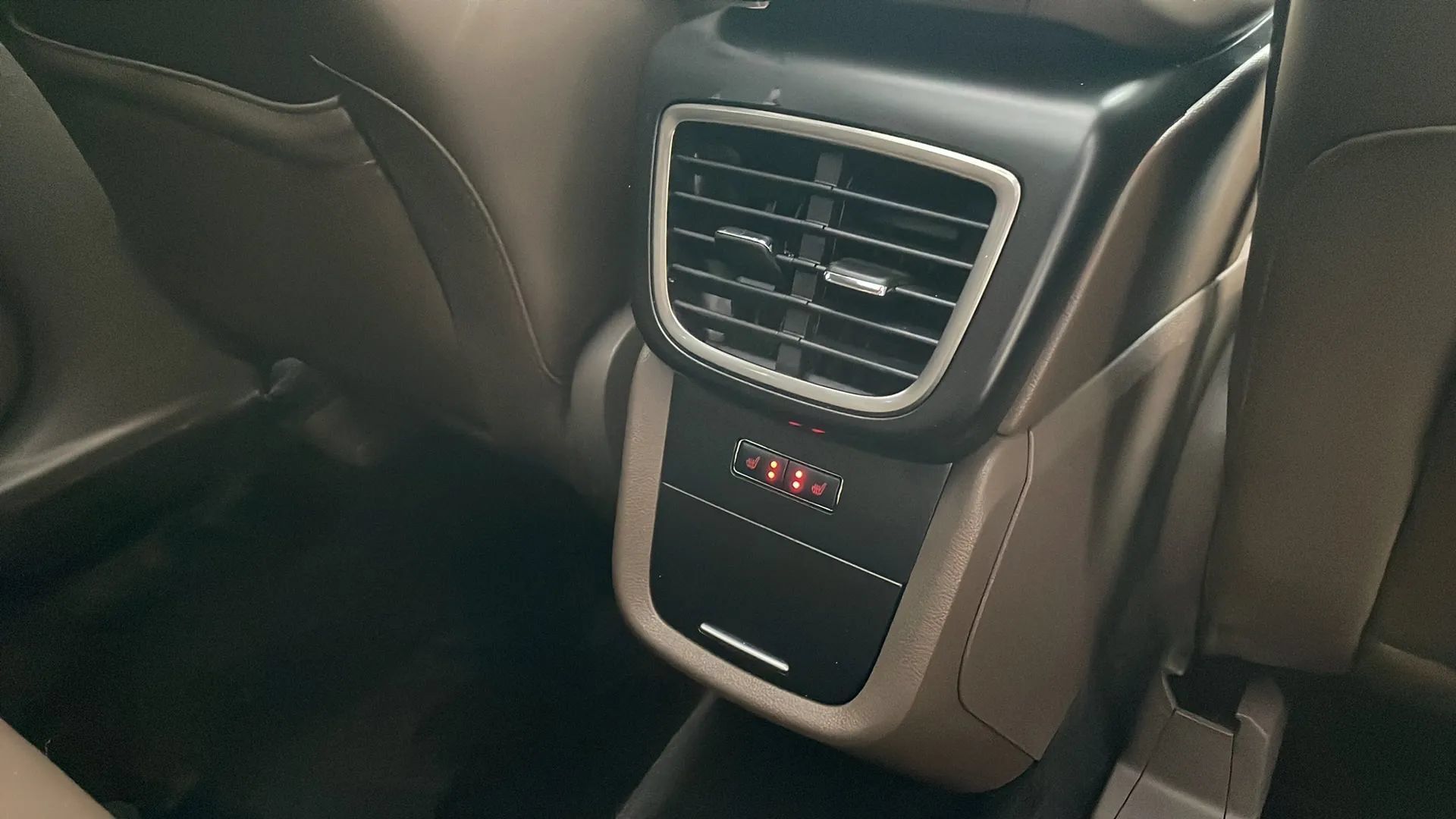 Used 2018 Lincoln MKX Reserve AWD/4WD image 20