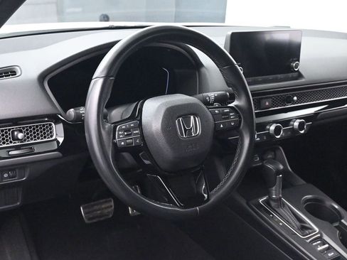 Used 2023 Honda Civic Sport image 24