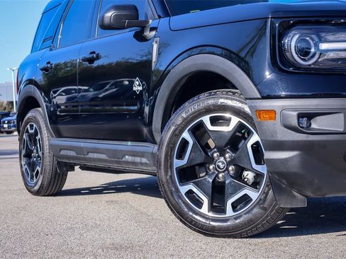 Used 2023 Ford Bronco Sport Outer Banks image 2